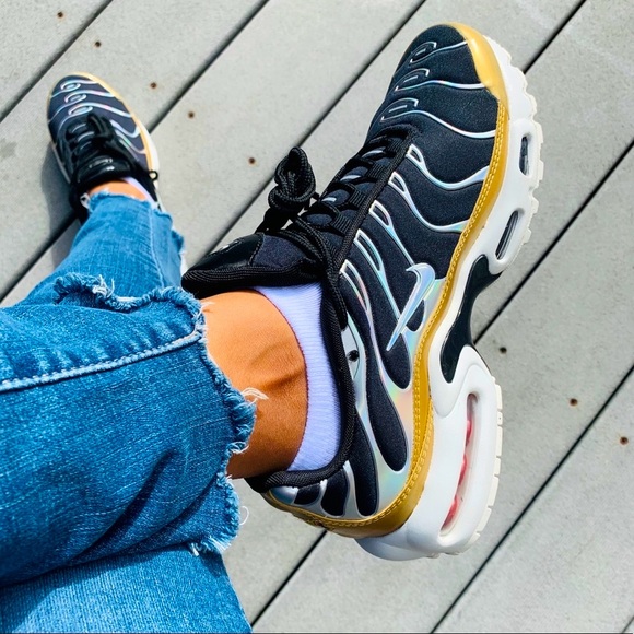 Nike Air Max Plus - Picture 2 of 9